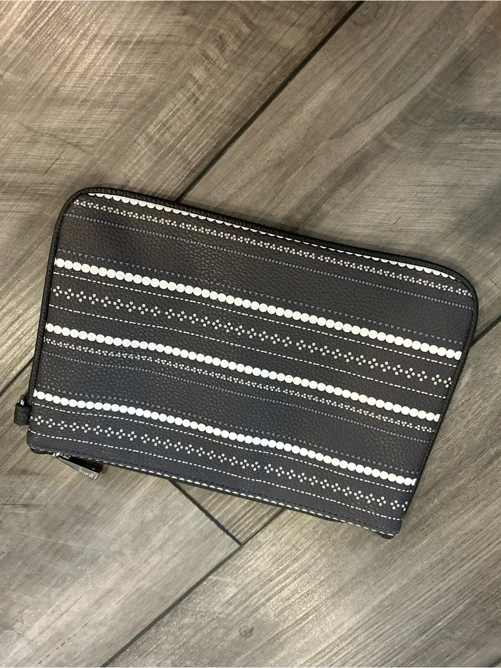 thirty-one Black and White leather small Striped Zip Cosmetic Case